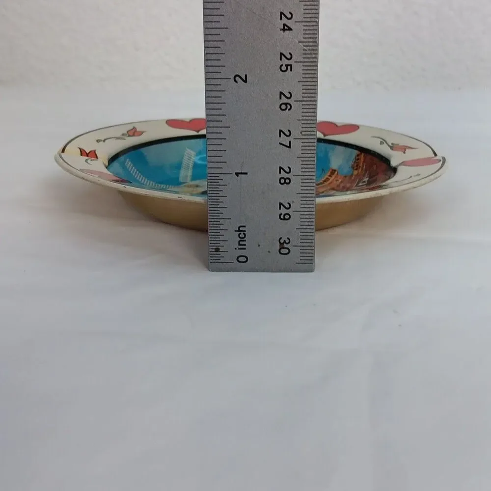 Dutch Haven Souvenir Ashtray Home of the Original Shoo-Fly Pie Amish Country